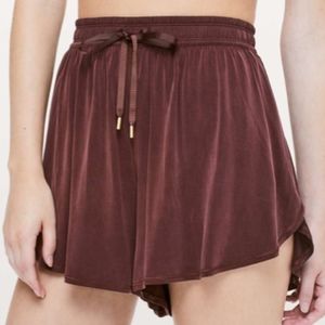 Lululemon Principal Dancer Short *3"